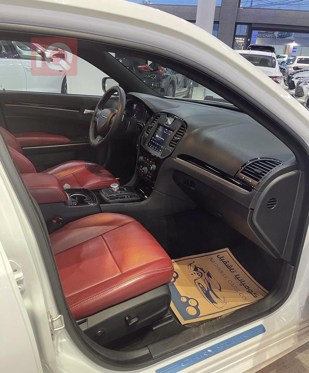 Chrysler 300